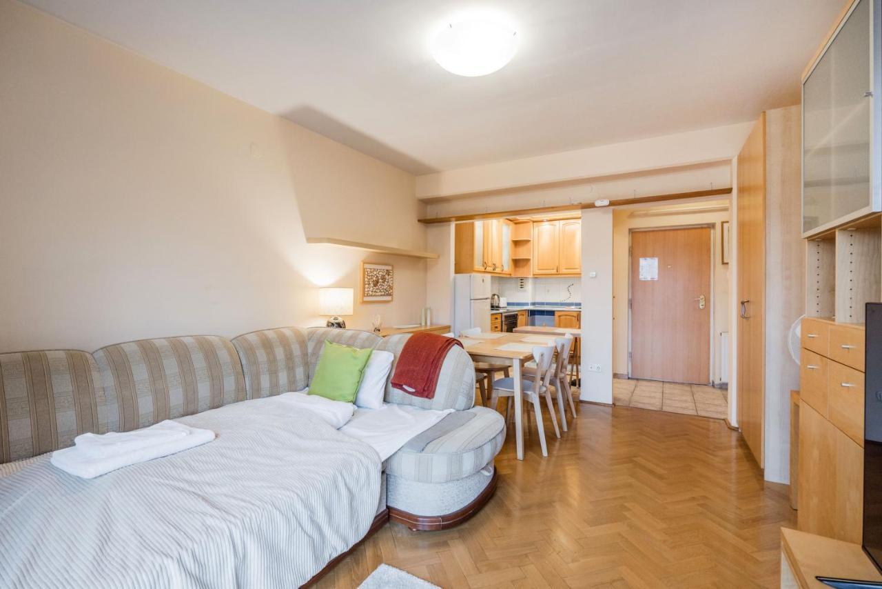 Citadel Manor Apartment, Budapest
